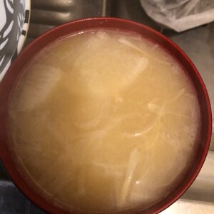 超シンプルな大根の味噌汁
